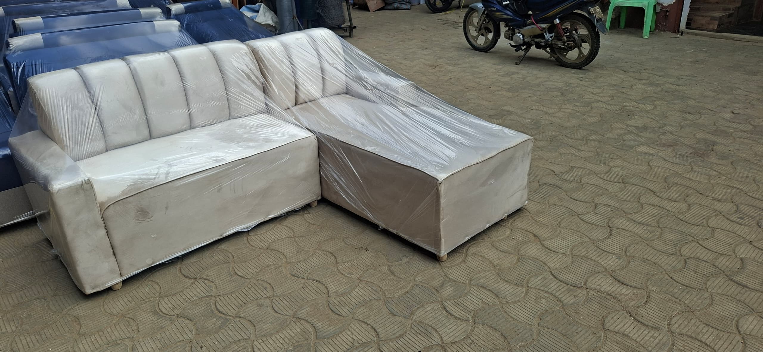 fauteuils l 5 places — photo 3