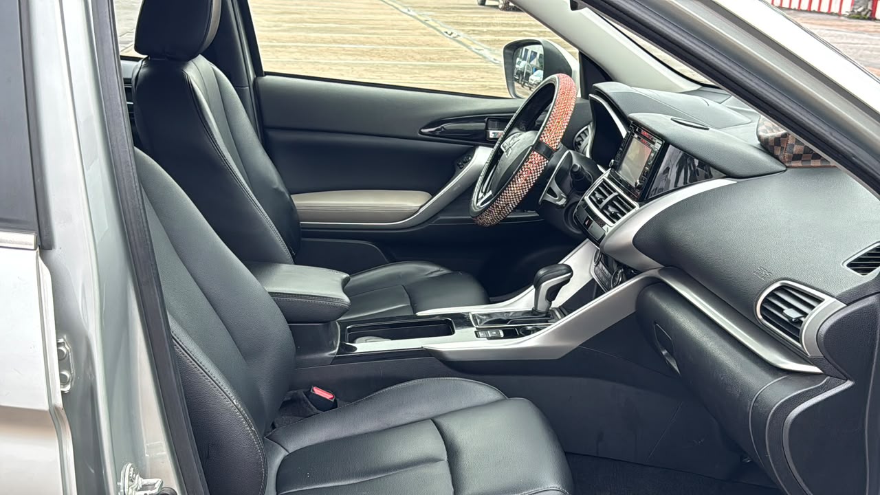 mitsubishi eclipse cross 2021 44 — photo 5